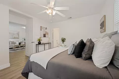 Bedroom - 2316 Cunningham St, Irving, TX 75062 photo 3 of 8