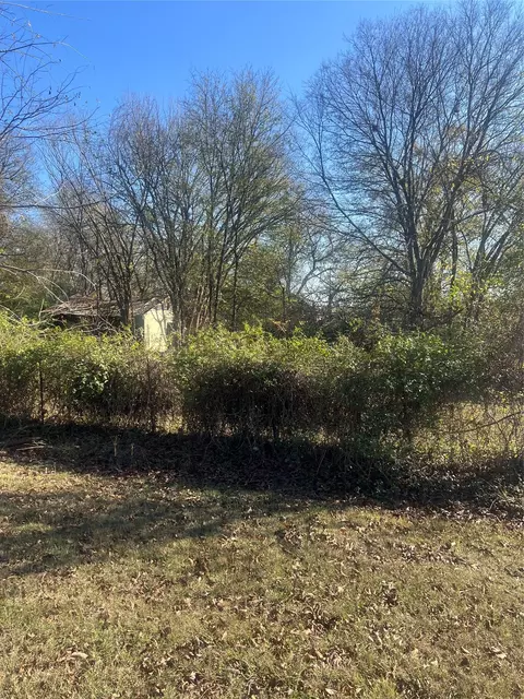 406 Walker St, Wilmer, TX 75172