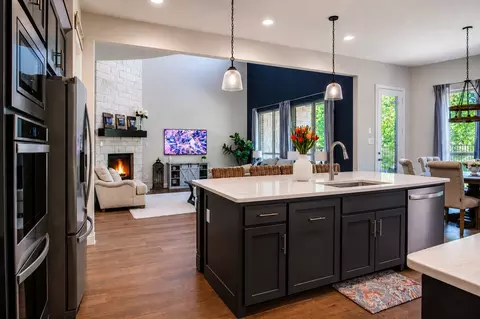 620 Singing Water Dr, Rockwall, TX 75087