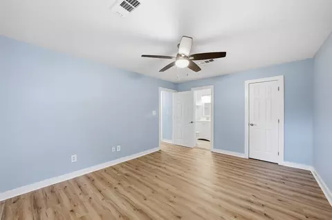 Bedroom - 2512 Mckenzie Ave, Waco, TX 76708 photo 3 of 4