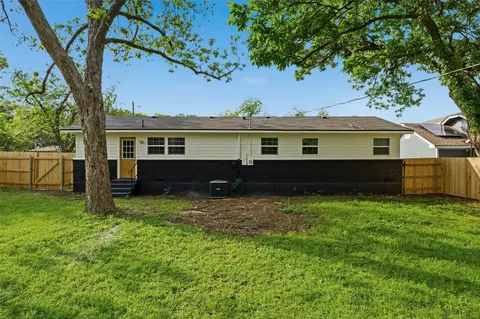 Exterior - 2512 Mckenzie Ave, Waco, TX 76708 photo 7 of 7