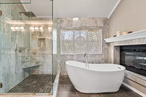 5401 Emerald Park Blvd, Arlington, TX 76017