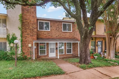 3118 Roundtree Ln, Garland, TX 75044