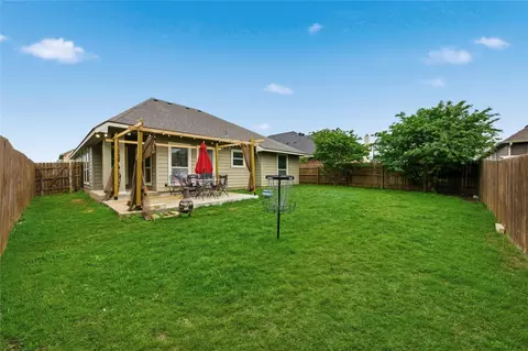 Exterior - 10808 Aurora Dr, Waco, TX 76708 photo 5 of 6