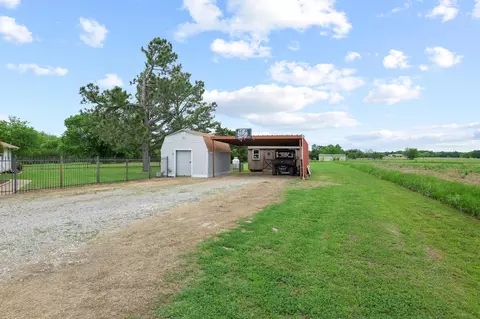 Exterior - 3939 Fm 2194, Celeste, TX 75423 photo 11 of 11