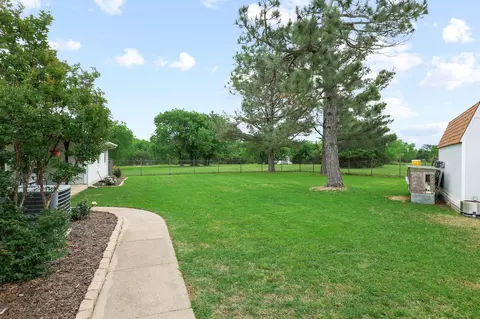 Exterior - 3939 Fm 2194, Celeste, TX 75423 photo 10 of 11