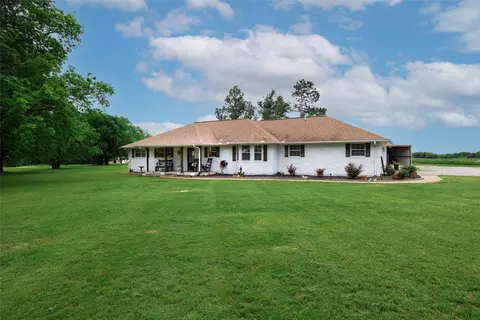 3939 Fm 2194, Celeste, TX 75423