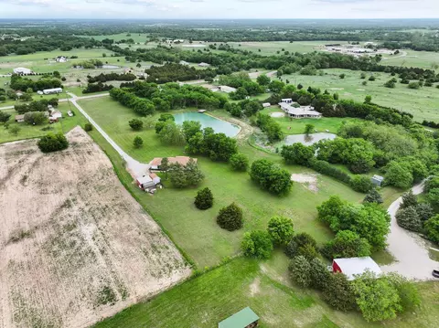 View/Area - 3939 Fm 2194, Celeste, TX 75423 photo 3 of 4