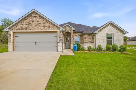 5003 Frio Dr, Granbury, TX 76048