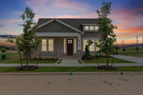 970 Alex Ln, Midlothian, TX 76065