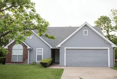 2203 Teakwood Ct, Lewisville, TX 75067