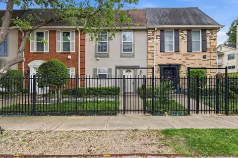 2727 Shelby Ave #D, Dallas, TX 75219