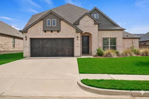 3020 Capital Hill Dr, Burleson, TX 76028