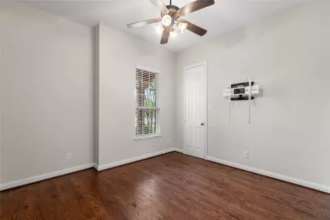 Bedroom - 723 Nighthawk Dr, Murphy, TX 75094 photo 2 of 6