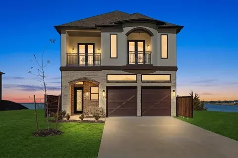 18023 Lake Ray Hubbard Dr, Forney, TX 75126