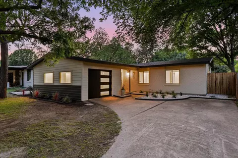 6717 Pimlico Dr, Dallas, TX 75214