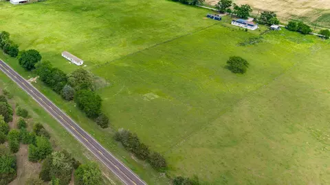 7033 Farm To Market 2653 S, Cumby, TX 75433
