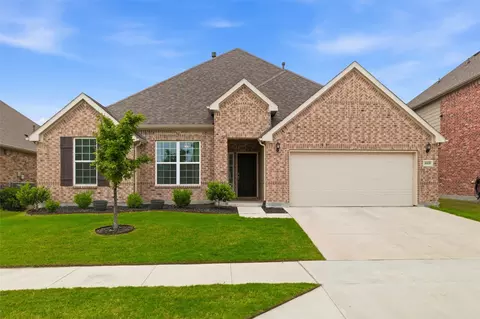 1005 Sweeping Butte Dr, Haslet, TX 76052