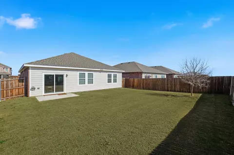 Exterior - 1545 Shadow Hawk Dr, Haslet, TX 76052 photo 5 of 6