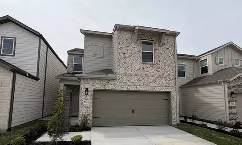 2545 Lost Maples Ln, Dallas, TX 75228