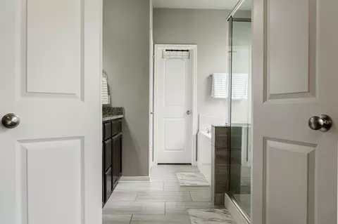 Entry Way - 2716 Beutel Rd, Lorena, TX 76655 photo 3 of 8