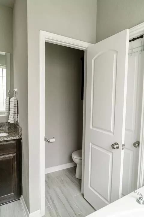 Bath - 2716 Beutel Rd, Lorena, TX 76655 photo 4 of 7