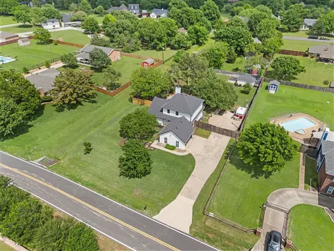 508 Chandler Rd, Keller, TX 76248