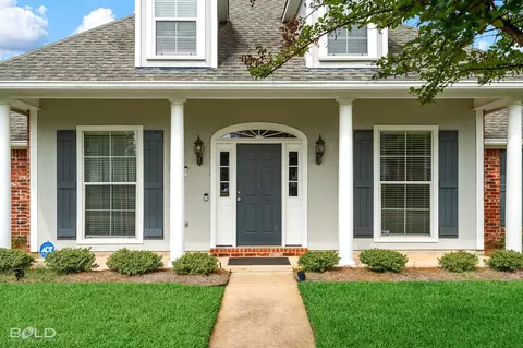 10540 Plum Creek Dr, Shreveport, LA 71106