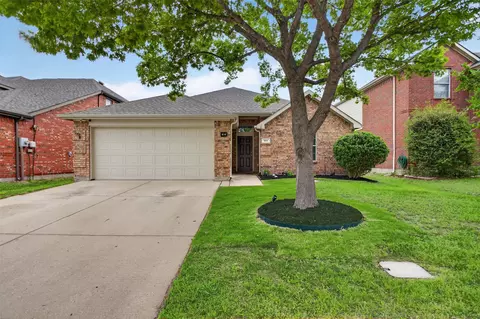 921 Bowie Dr, Lavon, TX 75166