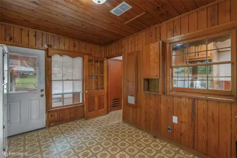 Entry Way - 307 Emerald Dr, Minden, LA 71055 photo 1 of 1