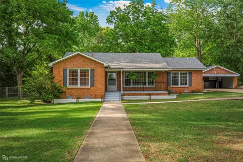 Exterior - 307 Emerald Dr, Minden, LA 71055 photo 2 of 9