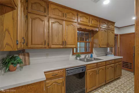 Kitchen - 307 Emerald Dr, Minden, LA 71055 photo 1 of 3