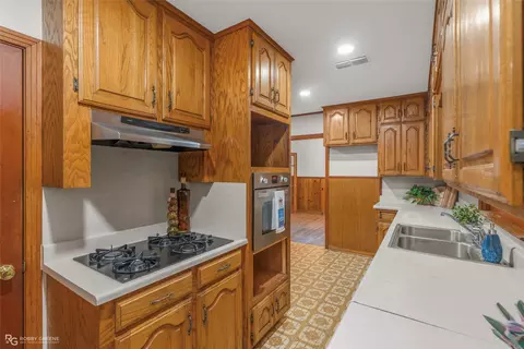 Kitchen - 307 Emerald Dr, Minden, LA 71055 photo 3 of 3