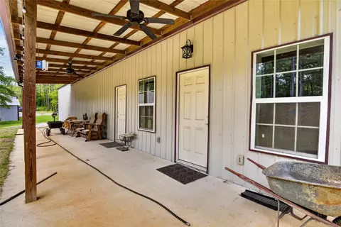 Exterior - 115 Robinson Ln, Benton, LA 71006 photo 8 of 12