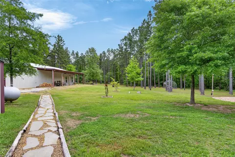 Exterior - 115 Robinson Ln, Benton, LA 71006 photo 9 of 12