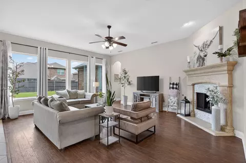 1022 Longhill Way, Forney, TX 75126
