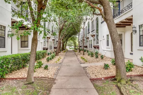 3038 Carmel St, Dallas, TX 75204
