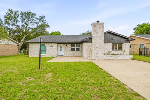 1602 Marie Ter, Arlington, TX 76010