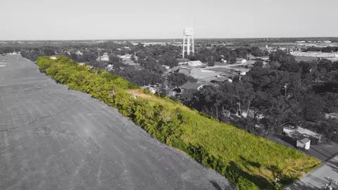 404 N Alton St, Kaufman, TX 75142