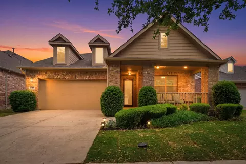 1308 Isabella Ln, Savannah, TX 76227