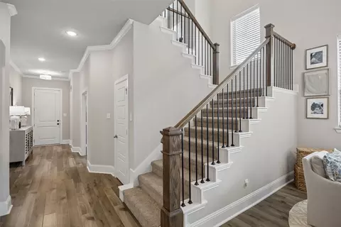 Entry Way - 2012 Crescent St, Aledo, TX 76008 photo 2 of 5