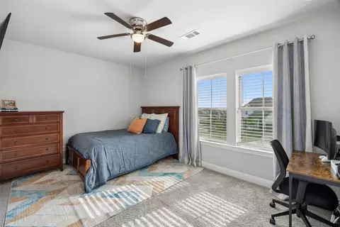Bedroom - 2012 Crescent St, Aledo, TX 76008 photo 4 of 5