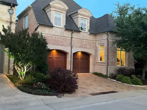 32 Fawn Wood Dr, Dallas, TX 75248