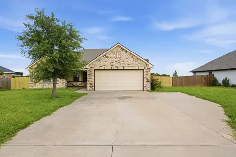 106 Joyce St, Whitney, TX 76692