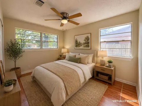 6424 Truman Dr, Fort Worth, TX 76112
