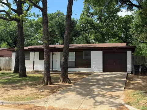 6424 Truman Dr, Fort Worth, TX 76112