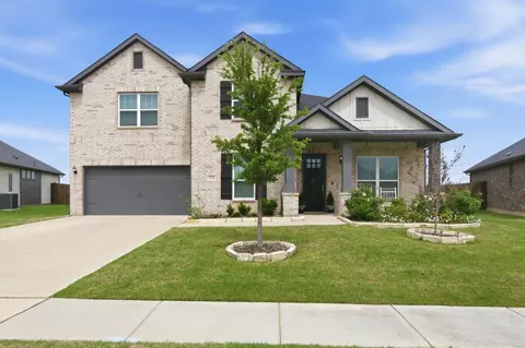 1112 Rushmore Dr, Burleson, TX 76028