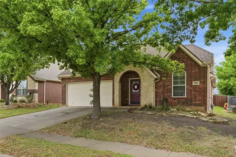 509 Grayson Ln, Lake Dallas, TX 75065