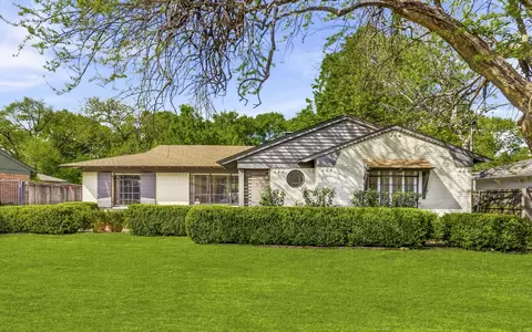 6467 Danbury Ln, Dallas, TX 75214