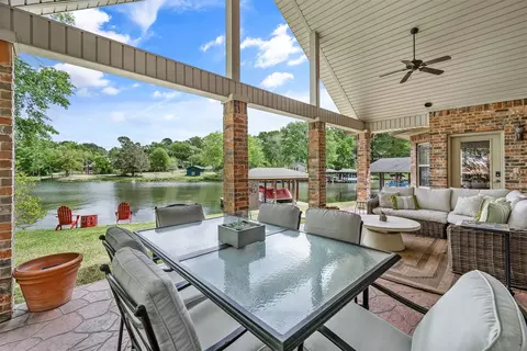 1249 Hideaway Ln W, Hideaway, TX 75771